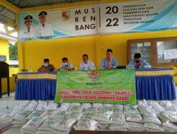 Baznas Tubaba Salurkan Sembako dan Uang Tunai pada Lansia