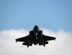 Polandia Bantah Kirim Jet Tempur untuk Bantu Ukraina