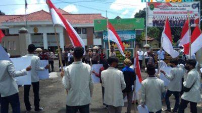 Dinilai Janggal, BALAK Minta Bebaskan Kades Rawa Selapan Lampung Selatan