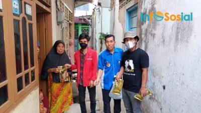 DPC GMNI dan DPD KNPI Kota Bandarlampung Bagikan Minyak Goreng Gratis