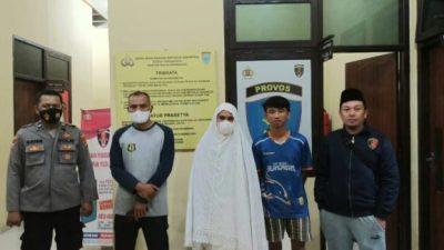 4 Remaja Berkeliaran Pakai Jubah Putih dan Kaca Mata Hitam di Tanggamus