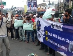 Pemkot Bandarlampung PHK 9 Petugas Kebersihan Sepihak, Massa Unjukrasa