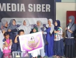 Srikandi UP ZIS Srimenanti Salurkan Bantuan di 2 Titik Kebakaran Bandarlampung