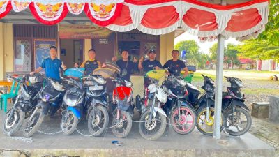 Pelaku Sabung Ayam Digrebek Polisi Bengkunat Pesibar, 8 Sepeda Motor Ditinggalkan
