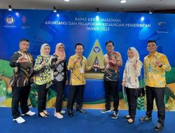 Raih WTP 8 Kali, Kepala BPKAD Wakili Gubernur Arinal Terima Penghargaan dari Kemenkeu RI
