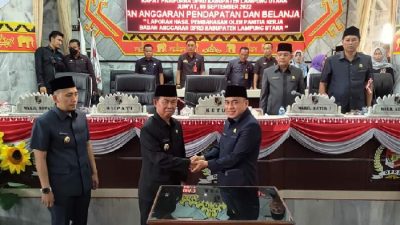 Ketua DPRD Wansori Pimpin Paripurna Rancangan Perubahan APBD dan Raperda Lampura