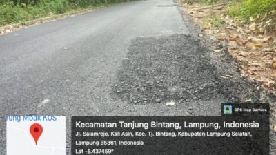 Hanya Sepekan, Hotmix Jalan Salamrejo-Purwosari Tanjungbintang Lamsel Senilai Rp3,3 Miliar Sudah Rusak