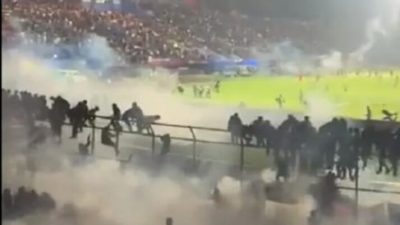 Tragedi Oktober Dunia Sepak Bola Indonesia di Kanjuruhan