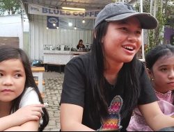 Kompetisi Bernyanyi di Blues Coffee, Loloskan 20 Peserta Finalis