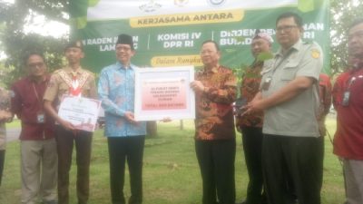 KKP RI Restocking Ikan Lokal Ekonomis Tinggi di Perairan Umum Lampung