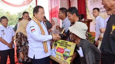 Gubernur Arinal Djunaidi Launching Penyaluran Bantuan Pangan di Kabupaten Pringsewu