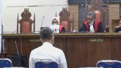 Usai Lebaran Dituntut 12 Tahun Penjara, Bekas Rektor Unila Karomani: Titip-menitip Itu Dilakukan di Berbagai Universitas