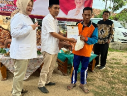 Anggota DPRD Provinsi Lampung Elly Wahyuni Edukasi Tentang Pembangunan Ketahanan Keluarga di Desa Kresno Mulyo