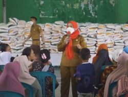 Pemkot Bandar Lampung Mulai Mendistribusikan Beras Bantuan Tahap Pertama