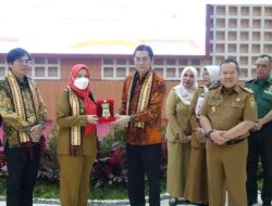 Walikota Bandar Lampung Eva Dwiana Membuka Acara Seremonial Launching UHC