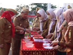 Pemkot Bandar Lampung Memberikan Hadiah Umroh Kepada Anggota Korpri Periode 2022