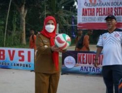 Walikota Eva Dwiana Menghadiri Sekaligus Membuka Kejuaraan Bola Voli