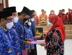 Walikota Eva Dwiana :PNS Yang Baru Dilantik Untuk Dapat Memprioritaskan Tugas Serta Meningkatkan Kinerjanya
