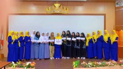 Peduli Pendidikan, PLN UPT Tanjung Karang Salurkan Bantuan pada Siswa Tidak Mampu