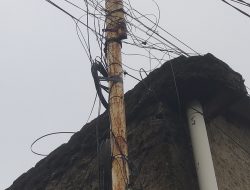 “Ga Bahaya Tah…Pemasangan Jaringan Kabel Fiber Optic Milik Salah Satu Vendor di Duga Belum Memiliki Izin di Rukun Tetangga ( RT ), dan Kelurahan Setempat.
