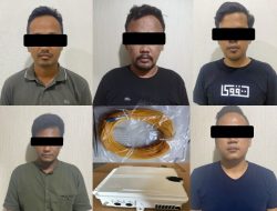 Jual Jaringan Internet Dari Hasil Curi Data Telkom, Lima Pria Di Amankan Sat Reskrim Polres Metro