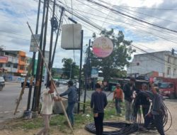 Di Duga Tak Memiliki Izin,Jaringan Kabel Fiber Optik Milik Vendor My Republik di Hentikan Camat Sukabumi.