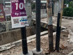 Bukan Cuma Satu Provider Diatas Trotoar, Tiang FO My Republik Sebut Dibolehkan Lurah