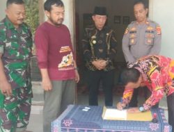 Kapolsek Dan Camat Semaka Hadiri Penyerahan Hasil Evakuasi Hewan Buaya ke BKSDA Bengkulu Lampung