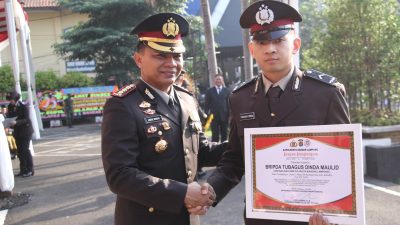 Prestasi Dalam Olahraga Judo, Bripda Tubagus Terima Penghargaan di Hari Bhayangkara Ke – 78