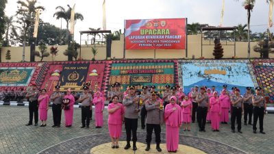 Kapolres Tanggamus Pimpin Upacara Naik Pangkat 20 Personilnya