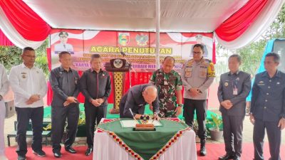 Pj. Bupati Tanggamus, Mulyadi IrsanDan Dandim 0424( Letkol inf. Vicky Heru Harsanto,S.IP.,M.Si) Hadiri Penutupan Karya Bhakti TNI Tahun 2024