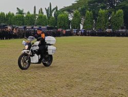 Kala Kapolda Lampung Uji Langsung Motor Patroli Dalam Apel Pengamanan Pilkada 2024