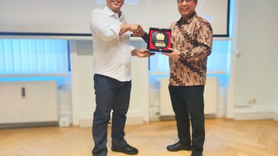 Dirjen Imigrasi Luncurkan Layanan Paspor Elektronik di KJRI Frankfurt