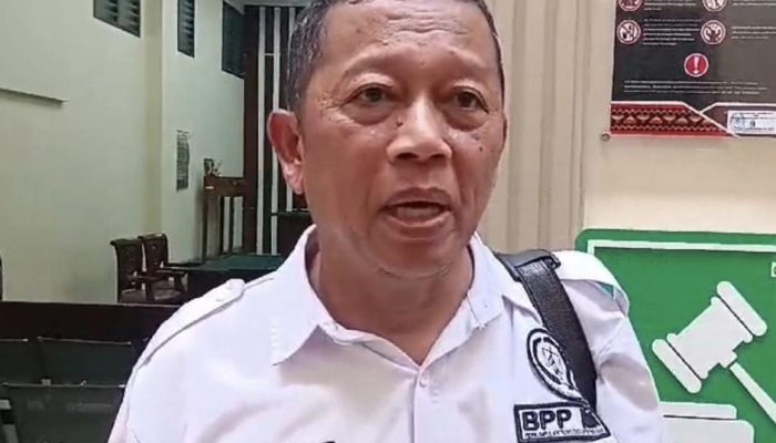 Mantan Kepala Bapenda Pringsewu Didakwa Korupsi BPHTB, Pengacara Klaim Premature Nyatakan WJS Lakukan Tipikor