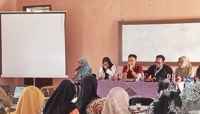 Kajian Tentang Media dan Wartawan, PWRI Lampung Tengah Beri Pencerahan