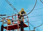 PLN UPT Tanjung Karang Laksanakan Pemeliharan Jaringan Gardu Induk Tanpa Pemadaman