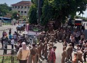 Masa Aksi Tolak Dialog Tertutup, Mereka Minta Walikota Bandar Lampung Untuk Temui Masa dan Dialog Terbuka