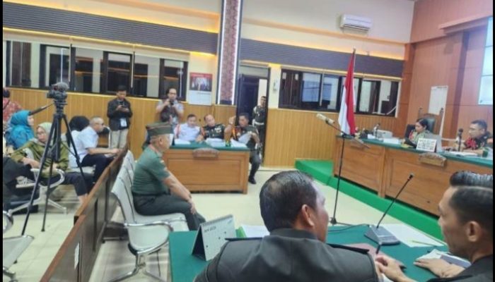 Keluarga Korban Penembakan Polisi Desak Vonis Terberat Untuk Kopda Bazarsah, “Kami Minta Hukuman Mati Tidak Ada yang Lain”