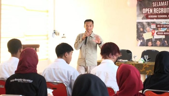 Teknokra Oprec 2025, Ketua IWO Lampung Ajak Calon Magang jadi Kru Profesional dan Cinta Organisasi