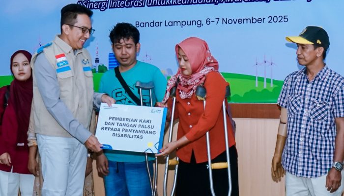 PLN UPT Tanjung Karang dan YBM PLN Hadirkan Harapan Baru bagi Penyandang Disabilitas, Kobarkan Semangat Hari Pahlawan Melalui Aksi Nyata