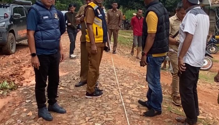 Jalan Rusak di Way Kanan, Anggota DPRD Provinsi Lampung Deni Ribowo Tanggapi Informasi Warga