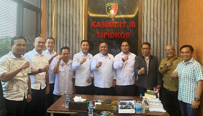 LSM Kaki Lampung Audensi Terkait Korupsi, Sekda Lamteng: Welly Adiwantra