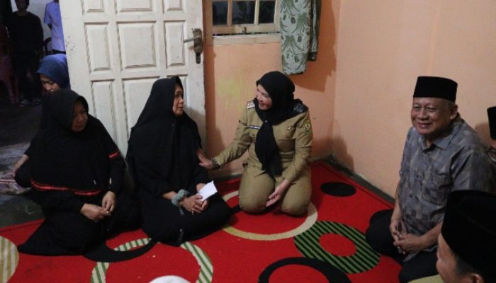 Dafi Ditemukan, Wali Kota Bandar Lampung Eva Dwiana Sambangi Rumah Duka