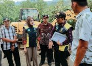 Wagub Lampung Tinjau Perbaikan Jalan Longsor Simpang Umbar-Putih Doh
