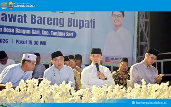 Apresiasi Pecinta Al-Qur’an, Bupati Egi Beri Hadiah Umrah untuk Dua Jemaah di Shobat Tanjung Sari