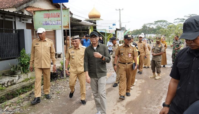 Penanganan Cepat Jalan Rusak Dorong Aktivitas Ekonomi Warga di Daerah