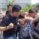 Eksekusi Panas di Sukarame Bandar Lampung: Warga Ngaku Ditinju Oknum Polisi Baju Preman