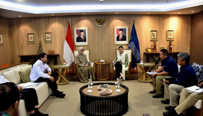 Wagub Jihan Nurlela Gelar Pertemuan dengan Wamen Perdagangan Dyah Roro Esti di Jakarta dalam Rangka Memperkuat Sinergi dalam Tata Niaga Komoditas Unggulan Ubi Kayu