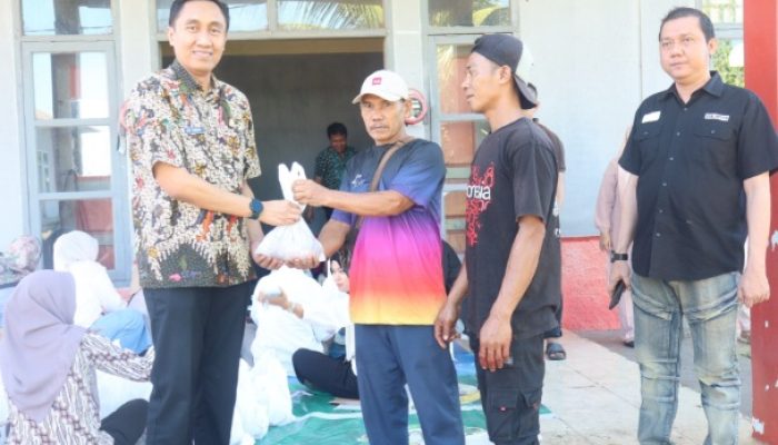 Semangat Berbagi Idul Adha 1447 H, Kejaksaan Negeri Lampung Utara Potong 2 Sapi Kurban
