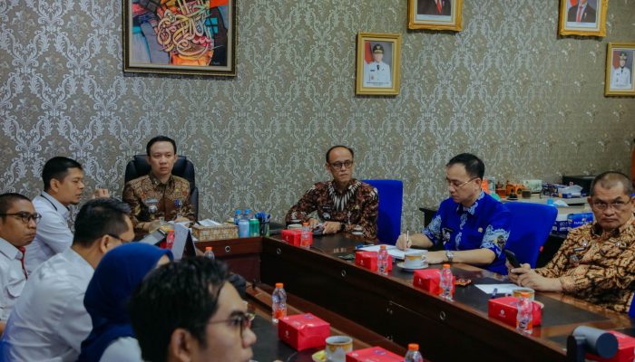 Sekdaprov Marindo Kurniawan Perkuat Sinergi PKH untuk Percepat Pengentasan Kemiskinan di Lampung